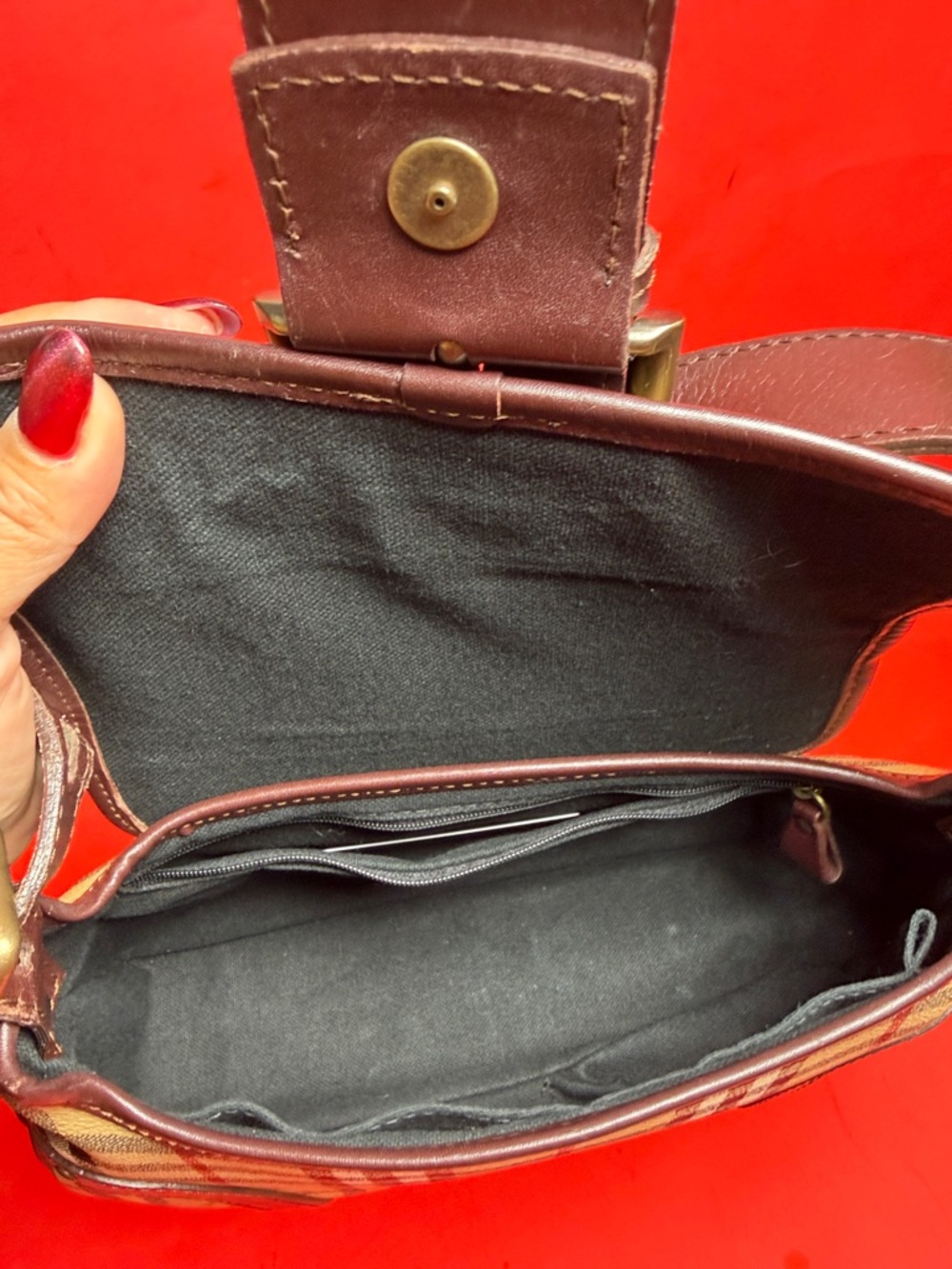 BURBERRY Haymarket Check Baguette Shoulder Bag - Picture 7 of 12